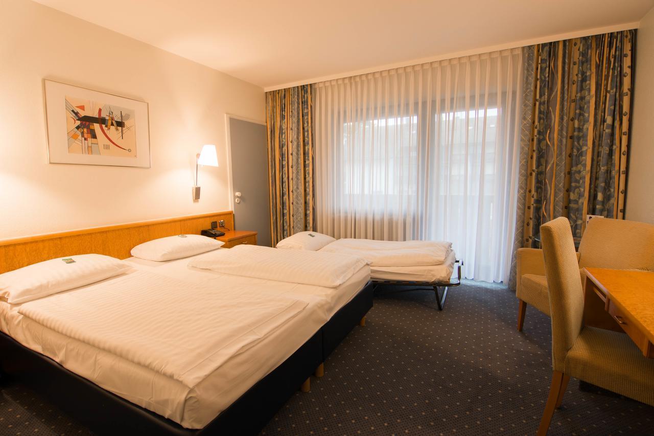 Parkhotel Frankfurt-Roedermark Rodgau Extérieur photo
